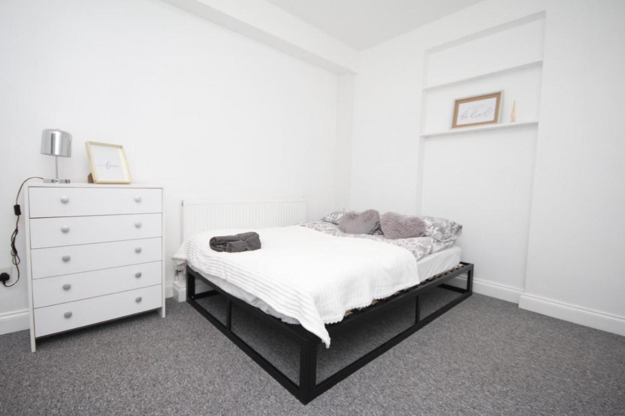 Lovely 3 Bed Spacious Flat Apartment In Central London Kültér fotó
