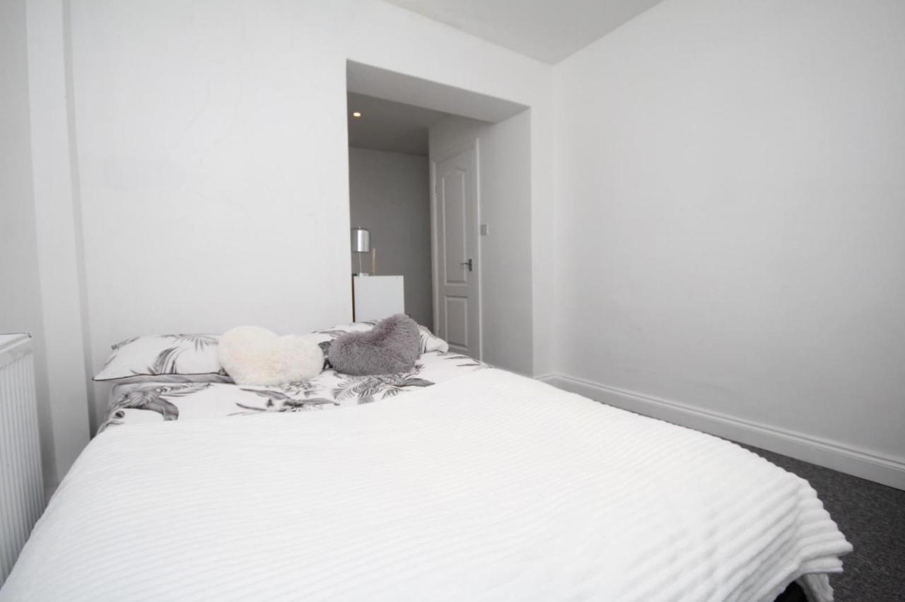 Lovely 3 Bed Spacious Flat Apartment In Central London Kültér fotó